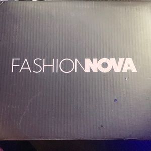 Just not into them been  sitting never worn just tried on